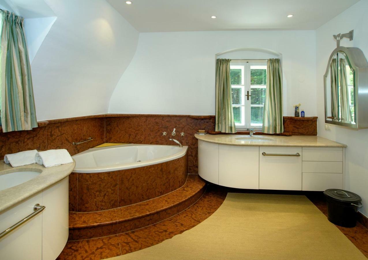 Waldach Villa Талгау Екстериор снимка